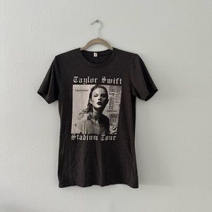 Taylor Swift Tshirt
